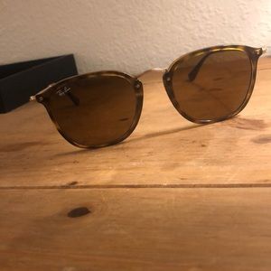 Ray-Ban Sunglasses: RB2448N